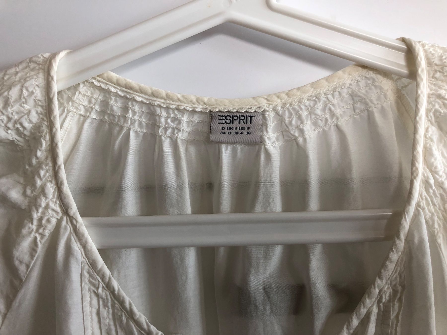 Esprit Camicette: Luftiges Blüsli mit Seide von ESPRIT, Gr. 34 – Usato da Wettswil venduto da paradores 1
