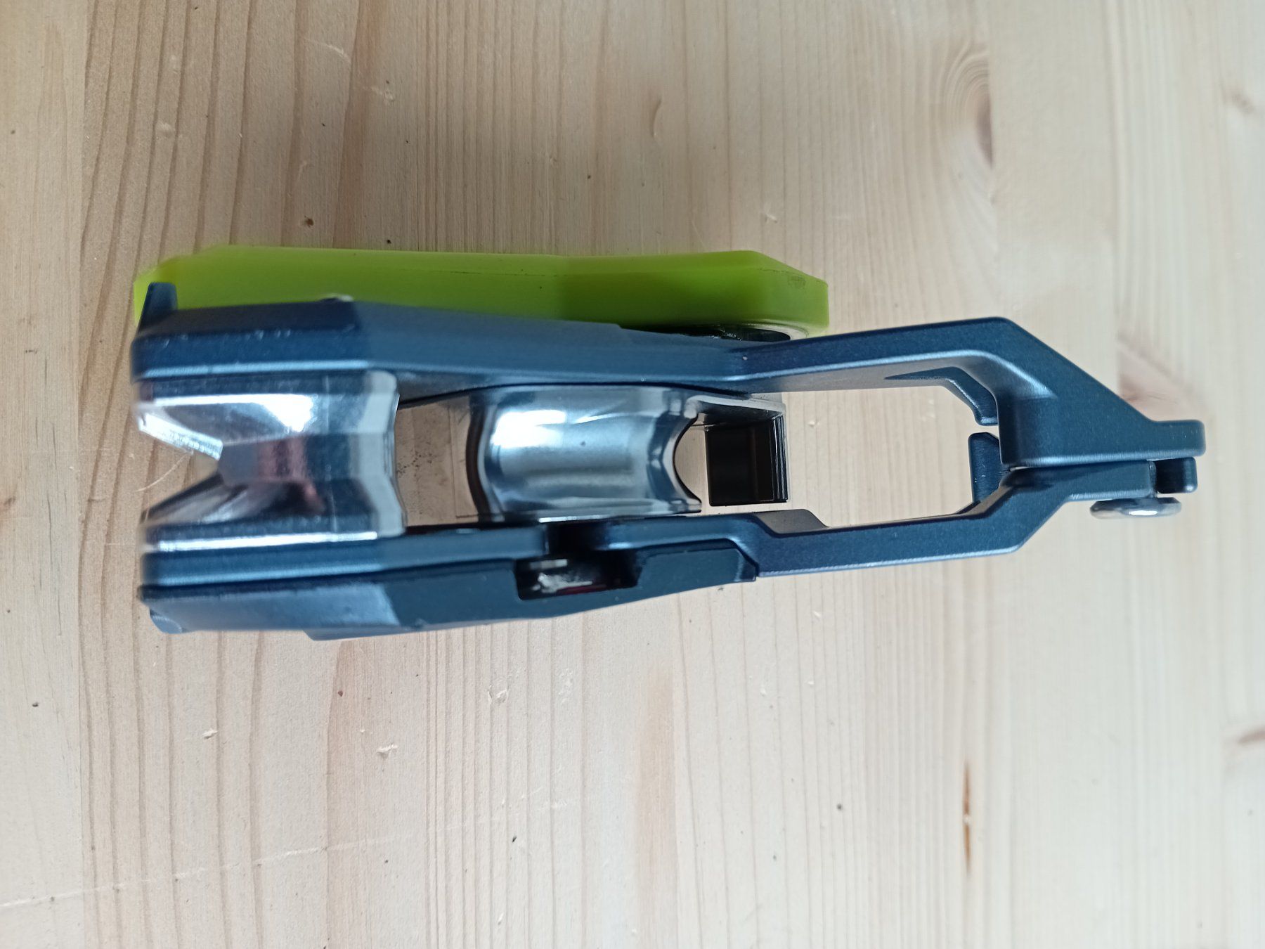 Attrezzatura da arrampicata: Edelrid Pinch Sicherungsgerät – Nuovo (secondo la descrizione) da Bern venduto da wra_6px8 3