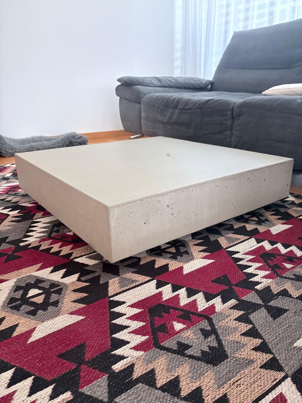 Tavoli: Couchtisch aus Beton – Usato da Steckborn venduto da rboelsterli