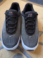 Nike Air Max authentiques, pointure 42, comme neuves!