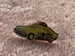 Pin’s voiture police