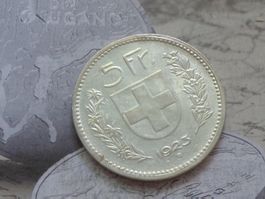5 Fr. 1923 B - Très belle pièce dép. à 1 Fr...