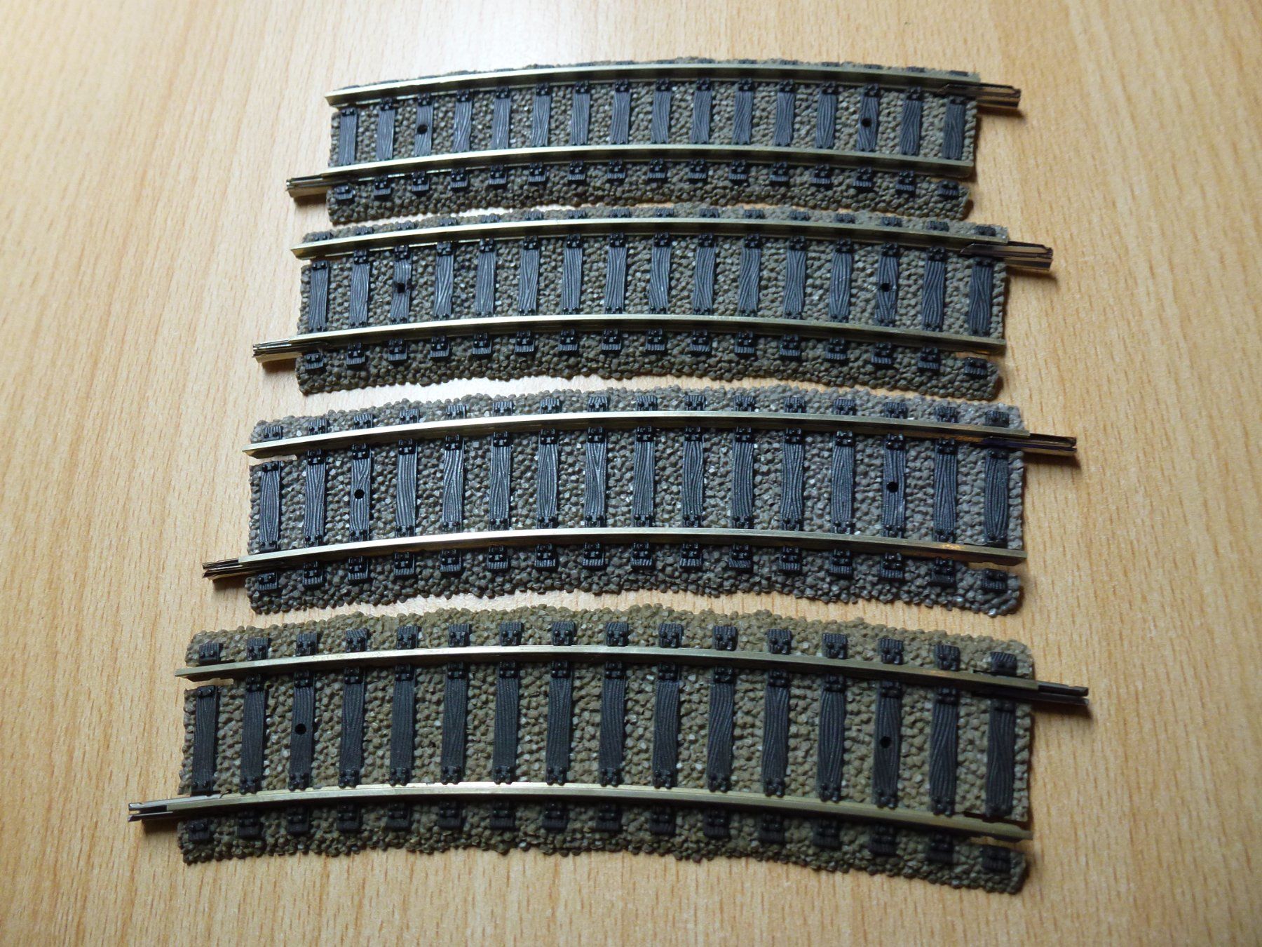 Fleischmann Modellini di ferrovie: Fleischmann H0 Profigleis 4x6122 – Nuovo e nell'imballaggio originale da Hombrechtikon venduto da Se9 4
