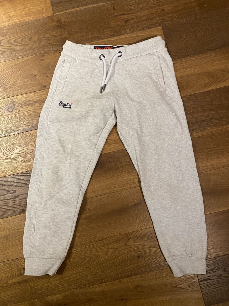 Superdry Pantaloni: Superdry Orange Label Jogginghose Herren, Größe L – Nuovo (secondo la descrizione) da Effingen venduto da Daizyy