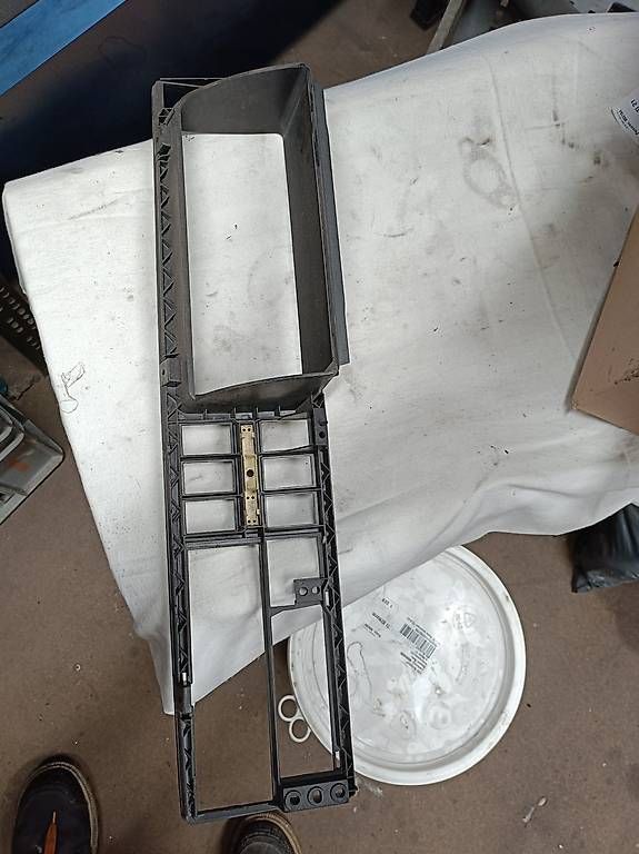 Tutti pezzi di ricambio auto: cruscotto vw golf 1 – Usato da Bironico venduto da aut_v8ks