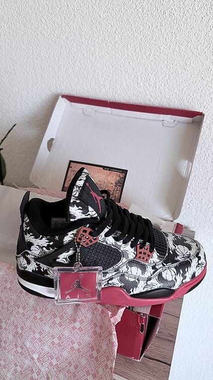 Herrenschuhe: Nike air jordan retro 4 Tatoo Gross 43 – Gebraucht aus Buttikon SZ von mei_s7q9 1