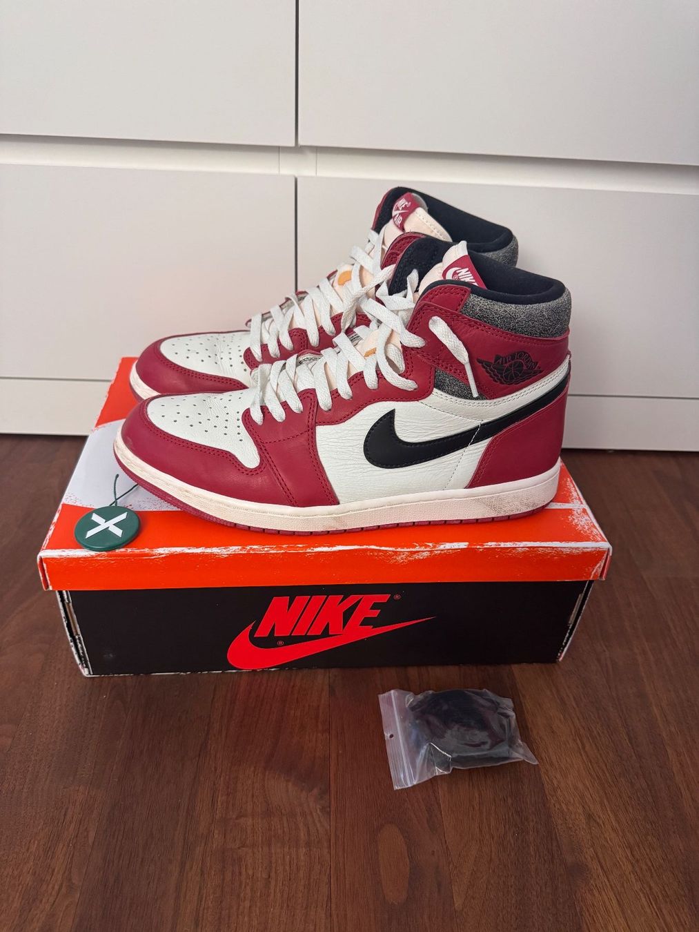 Jordan Scarpe da uomo: Jordan 1 Retro High OG Chicago Lost and Found – Nuovo e nell'imballaggio originale da Rümlang venduto da yane_zh