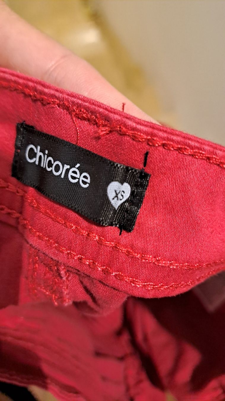 Hosen: Shorts rouge XS – Gebraucht aus Rolle von Loutre84 2