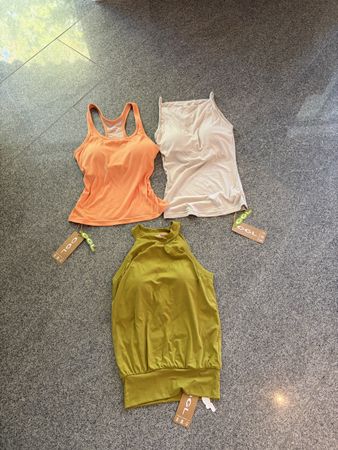 3 Tops von OGL neu, Grösse XS