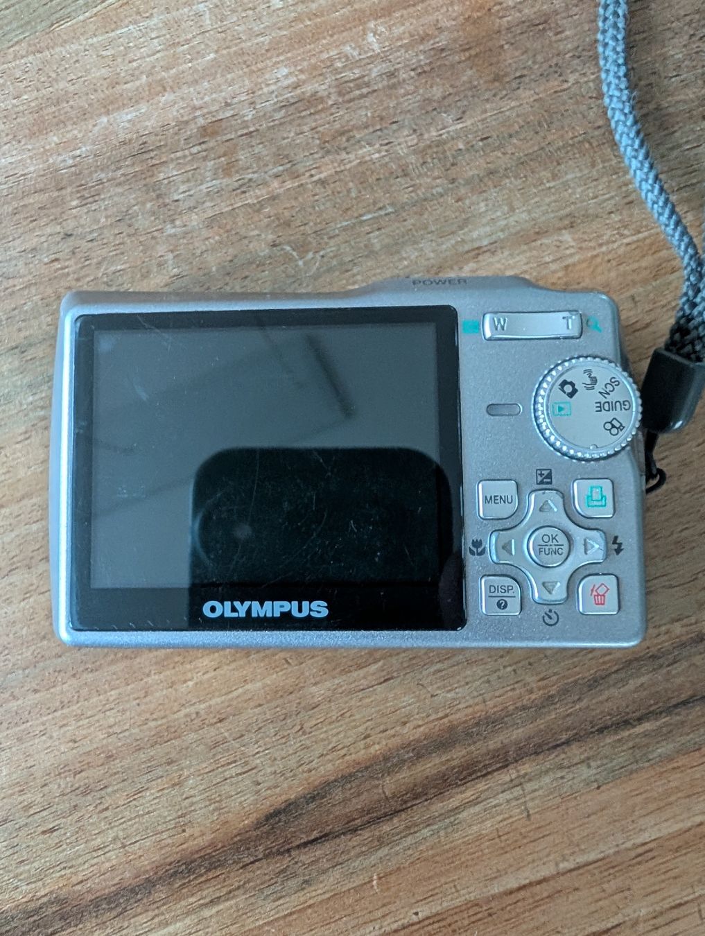 Olympus Fotocamera: OLYMPUS Digital Kamera – Usato da Grüningen venduto da Uersu47 1