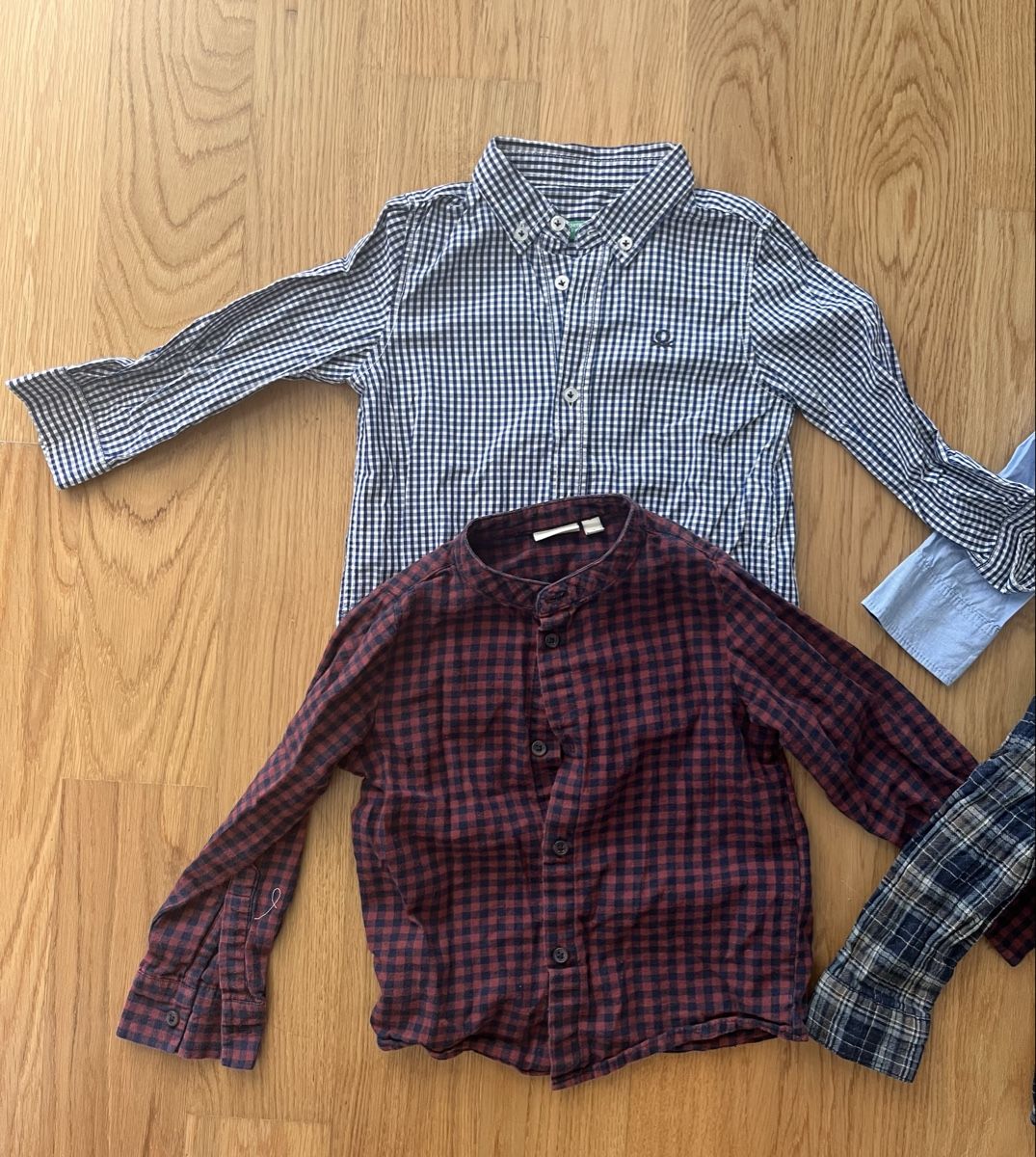 Lotti & Set di vestiti: 4 Hemden Grösse 92/98  – Usato da Wetzikon ZH venduto da Higure 1