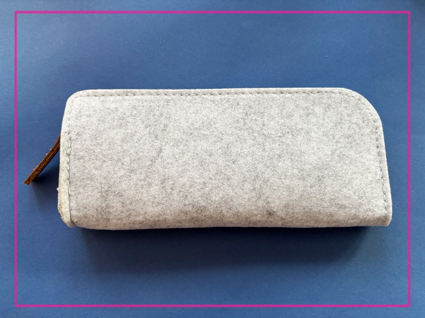 Astucci : Hellgraues Filiz - Federmäppchen / Etui – Nuovo e nell'imballaggio originale da Frenkendorf venduto da jazzplatten