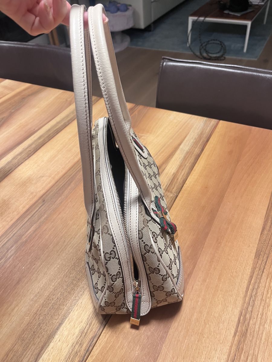 Gucci Sacs femmes: Gucci bag – D'occasion à Oberrieden par yim_jb6g 2