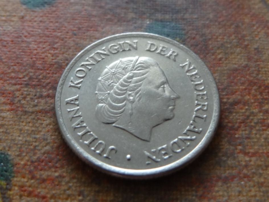 Tutti le monete: PAYS-BAS  Nederland  25  Cent  1980 – Usato da Romanel-sur-Lausanne venduto da Swift13 1