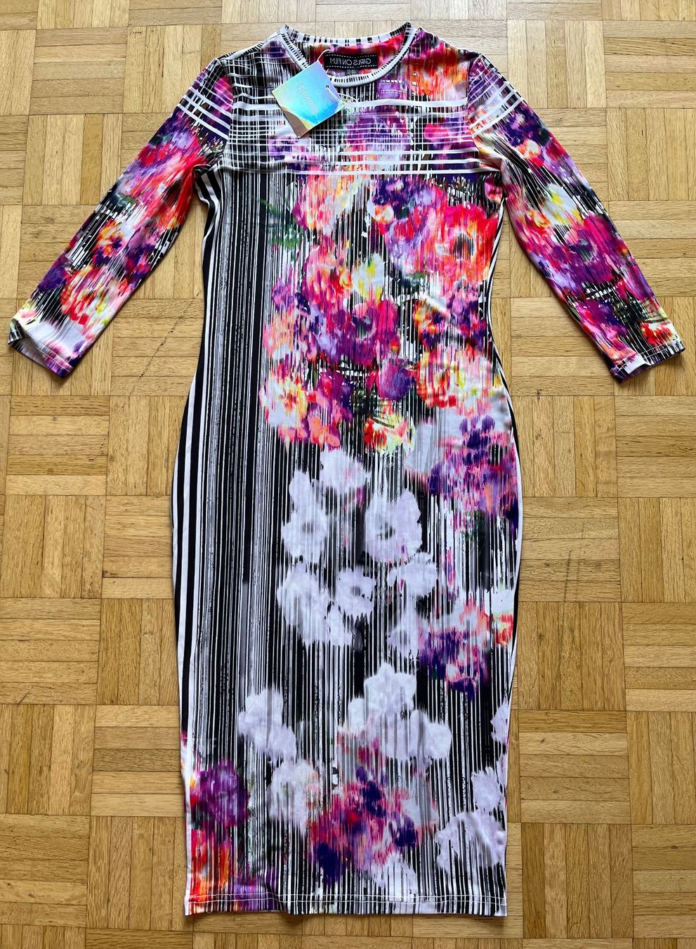 Vestiti: New  dress size S – Nuovo (secondo la descrizione) da Chêne-Bougeries venduto da Seetooyoo 6