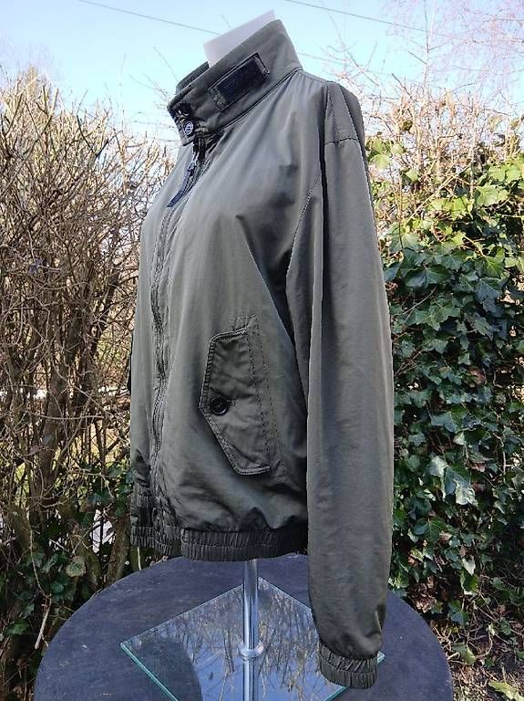 Vestes: Veste mi saison Woolrich – D'occasion à Faoug par PetitLuxe 1
