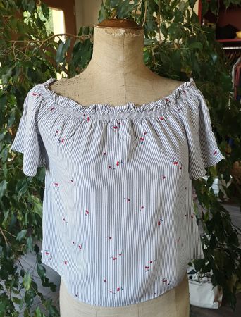 Haut rayé motif cerises