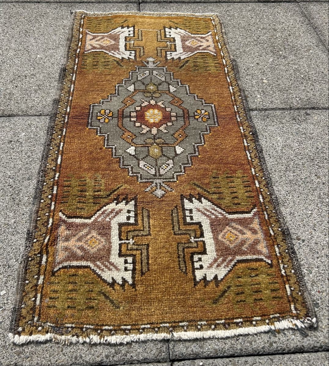Tappeti: Teppich, orientalisch, handgeknüpft – Usato da Brugg venduto da Le3712 3