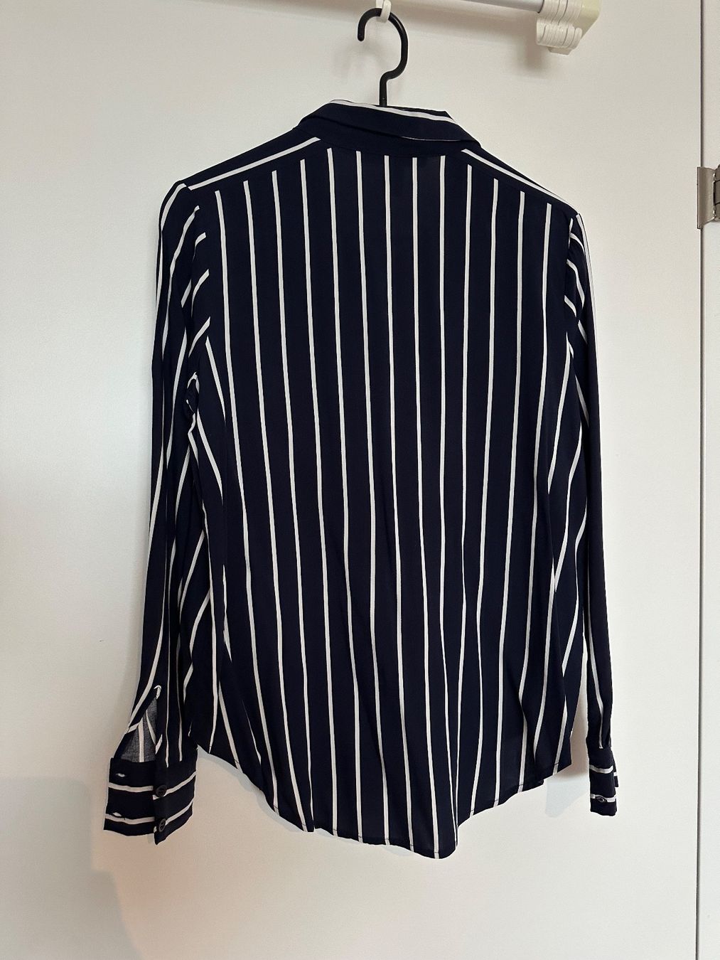 Camicette: Forever 21 Bluse gestreift - dunkelblau S - NEU! – Nuovo (secondo la descrizione) da Pfäffikon SZ venduto da ansyyy 3