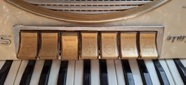 Klavier Handorgel