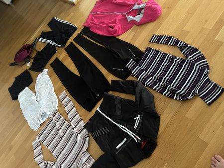 Markenklederpaket gr.152-158