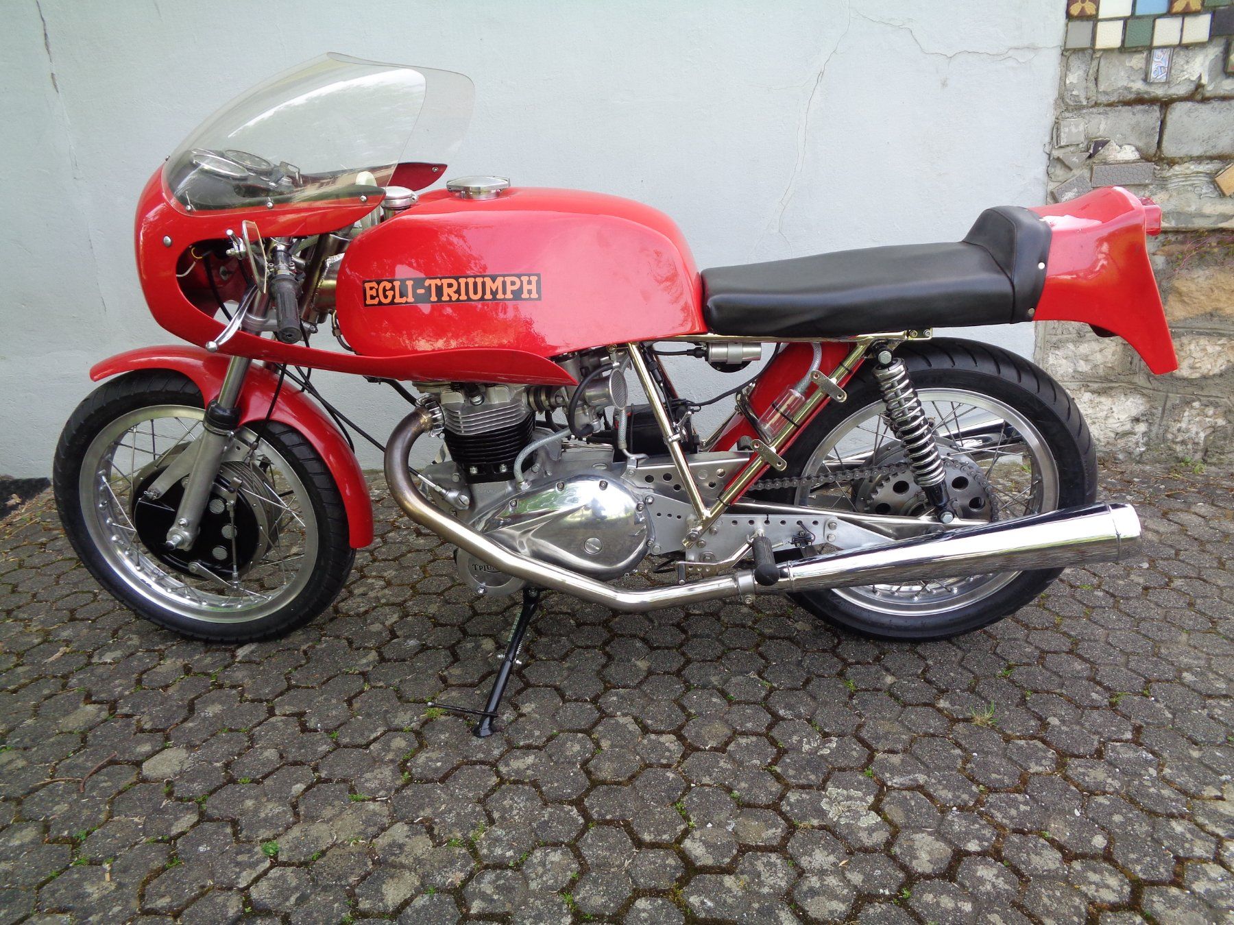 Triumph Route: EGLI Triumph - echt, keine Replica – D'occasion à Allschwil par mumat 3