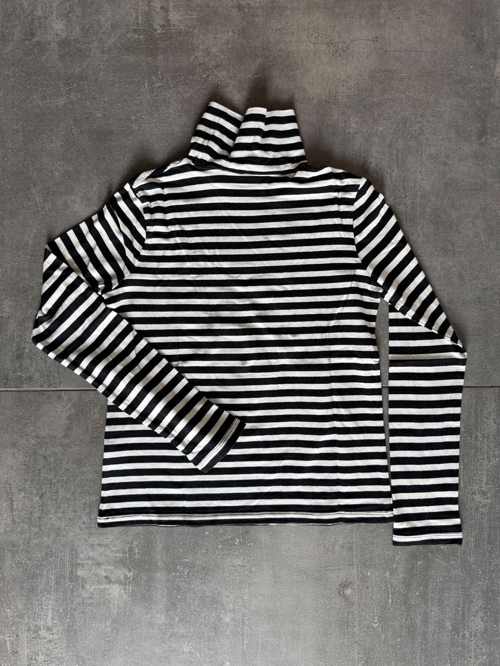 Blusen, T-Shirts & Tops: Dolcevita a righe – Gebraucht aus Chiasso von vav_l9h2 1