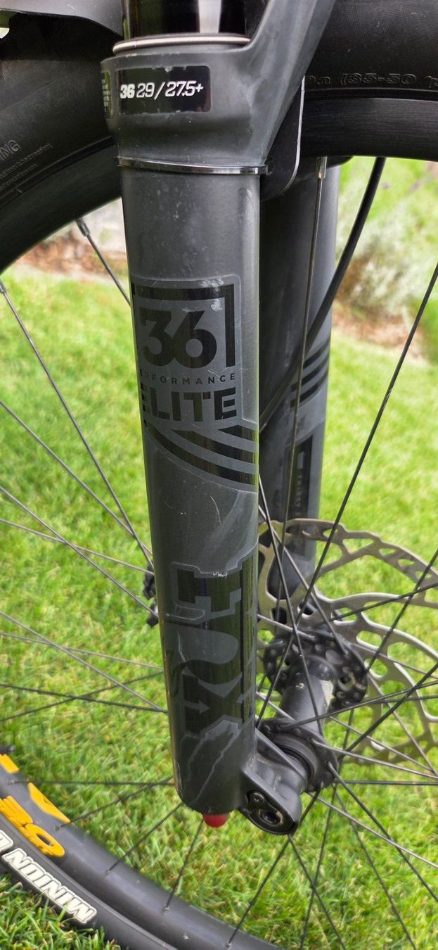 Rocky Mountain Bicycles Velos: Rocky Mountain INSTINCT CARBON 70 BC EDITION – Gebraucht aus Worb von Soan67 5