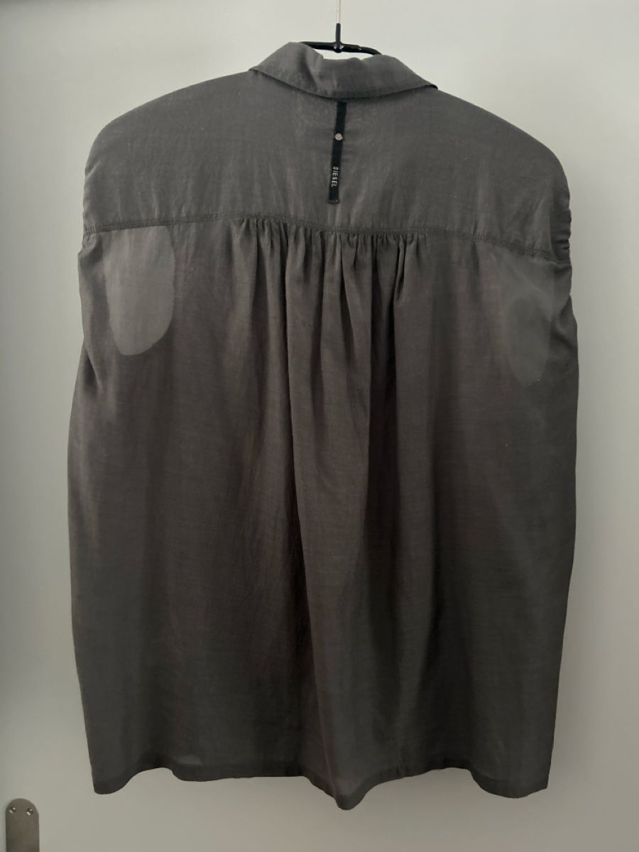 Diesel Camicette: Dieselbluse – Usato da zürich venduto da gettingridofstuff 2