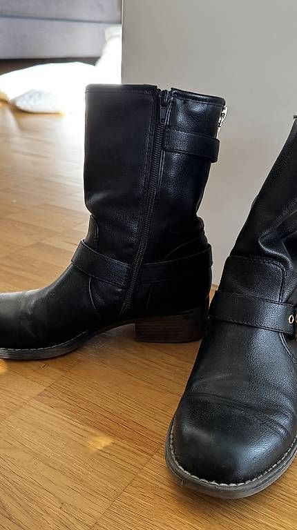 Damenschuhe: Boots Grösse 38 – Gebraucht aus Basel von R__Mueller 2