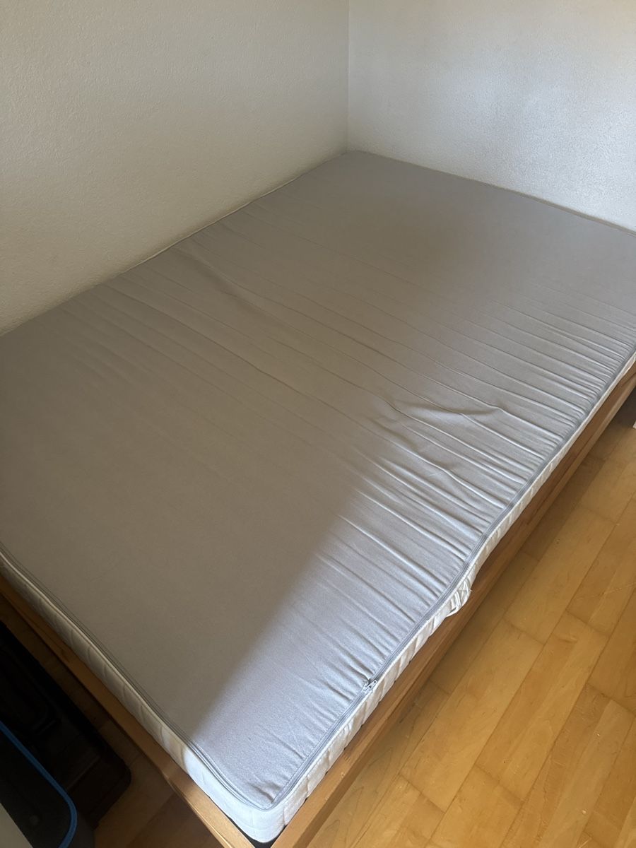Letti: Massiv Holz Bett  – Usato da Zürich venduto da mat_rw96