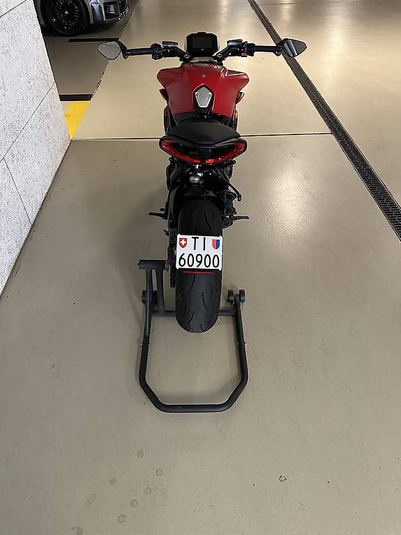MV Agusta Strada: MV Agusta Dragster 800 – Usato da Bellinzona venduto da api_7qml 3