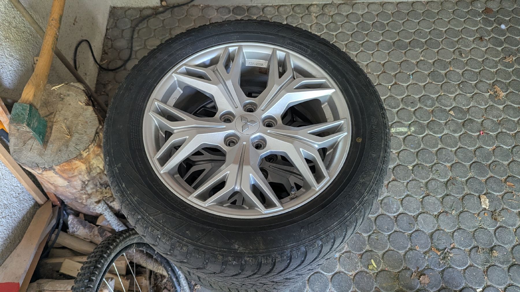 Pneumatici & Ruote complete: Winter Pneu Mitsubishi Outlander  – Usato da Appenzell Steinegg venduto da seb_x7jy 1