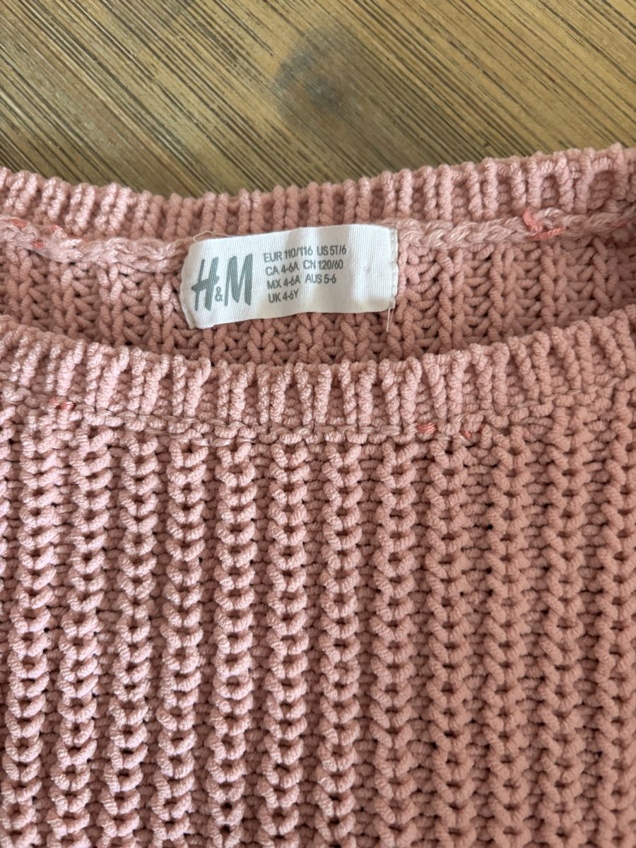 H&M Pullover & Sweatshirts: Pull chenille rose , taille 110/116 – Neu (gemäss Beschreibung) aus Sion von Nelsonkatz 1