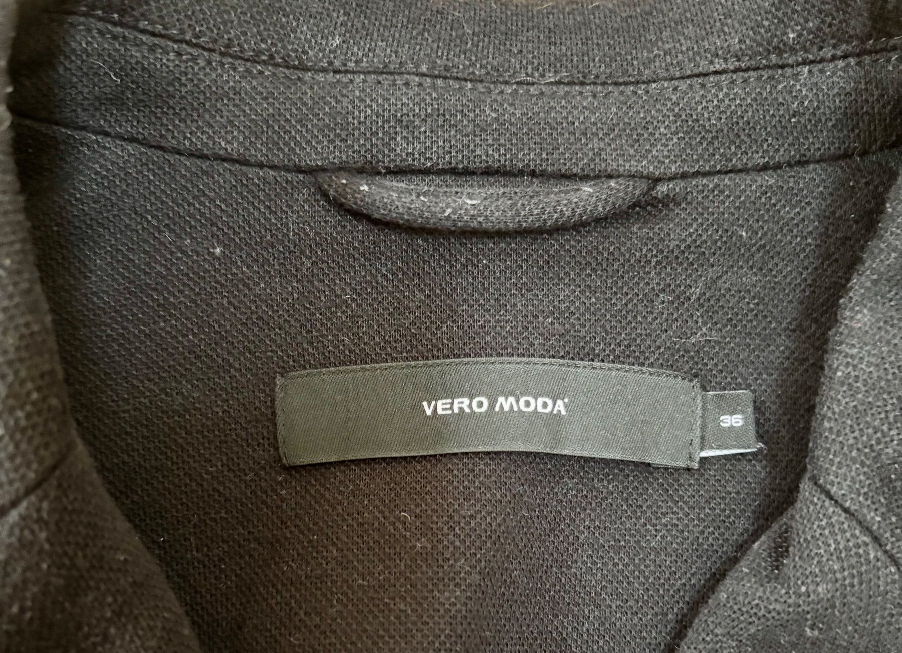 Vero Moda Giacche: Kurzer Blazer von Vero Moda Gr. 36 - schwarz – Usato da Ennetbürgen venduto da Evelyne_G 2