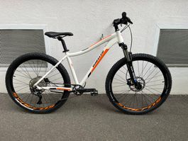Fabrikneue Wheeler Mountainbike Velo Grosse 42 cm. 27.5"