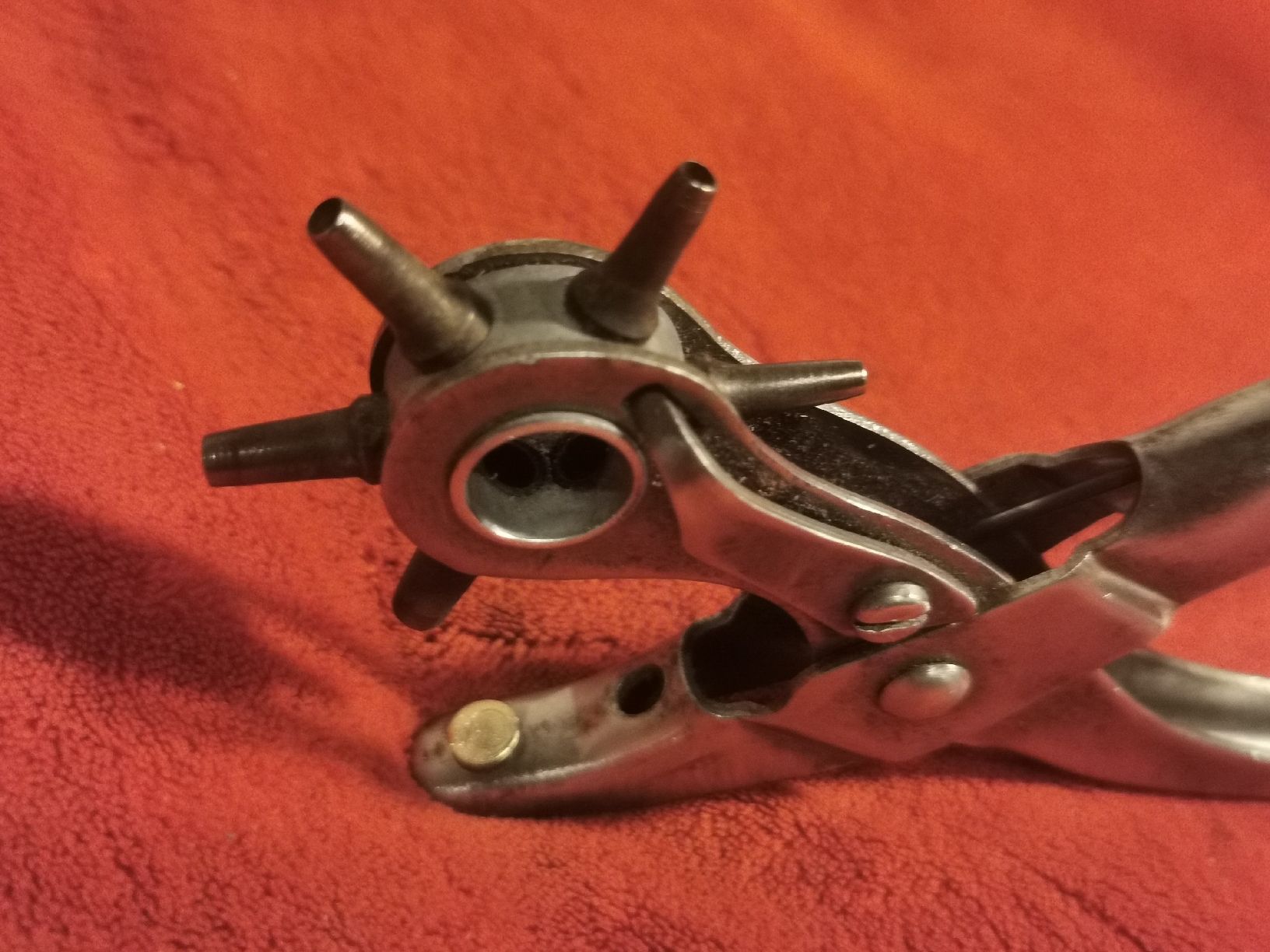 Alle Werkzeuge: Universal Lochzange Metall – Gebraucht aus Mellingen von fra_g7y8 3