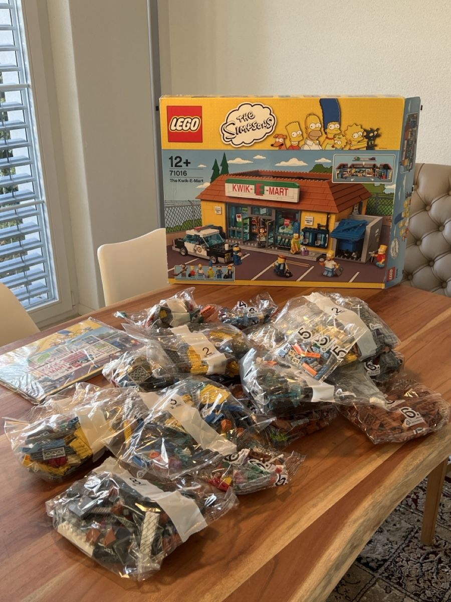 Lego Giocattoli: Lego The Simpsons Kwik-E-Mart – Nuovo (secondo la descrizione) da Cham venduto da 4Buy01