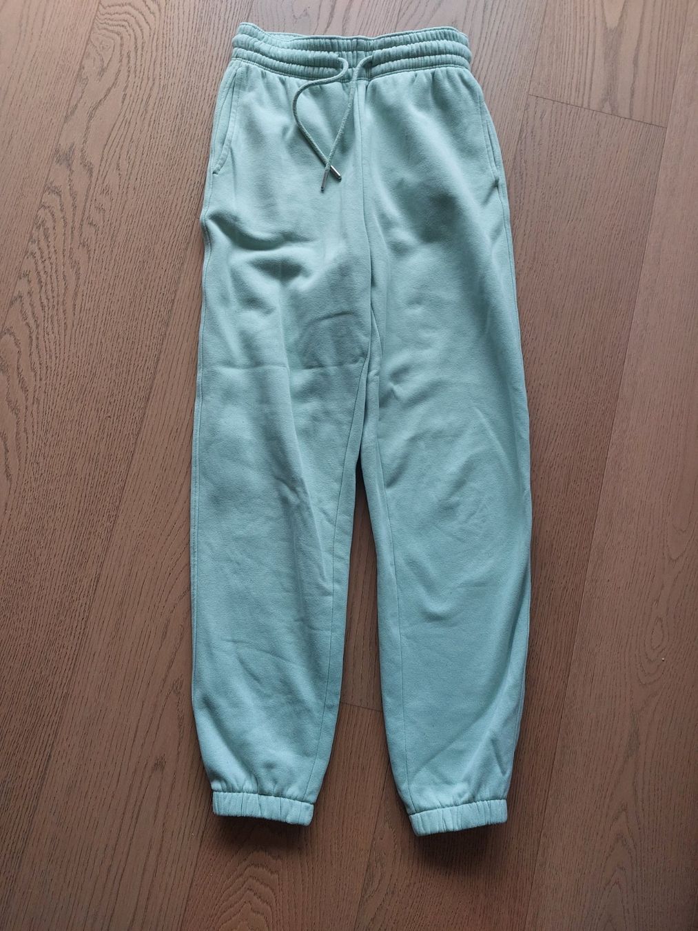 H&M Hosen: Jogging h&m xs – Gebraucht aus Delémont von Petitlutin 1