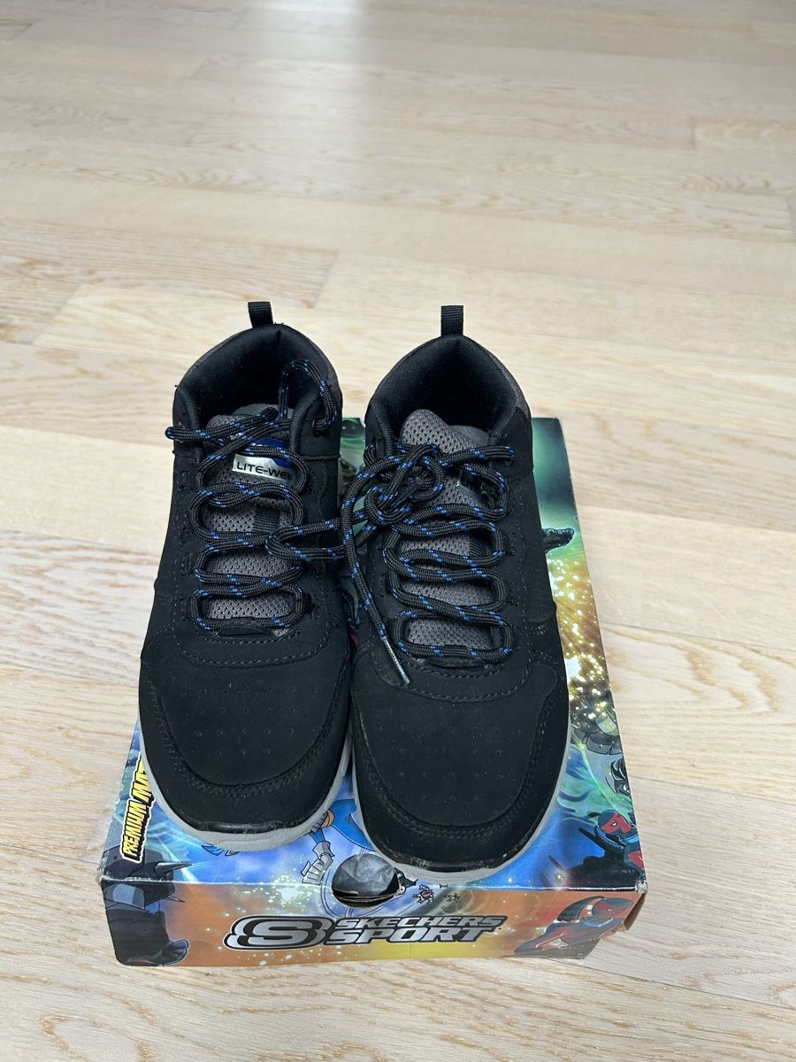 Skechers Schuhe für Jungen: Sketchers Schuhe 34 Neu – Neu (gemäss Beschreibung) aus Muri AG von Mkikus
