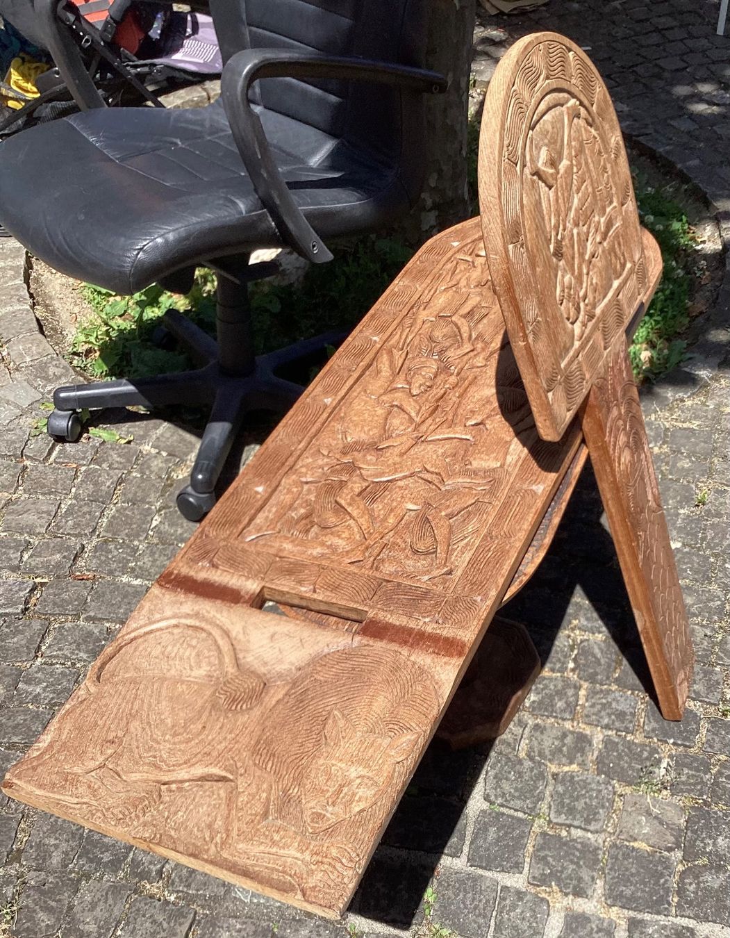 Set di tavolo e panche: Ensemble table et chaise sculptées bois artisanat Afrique – Usato da DELéMONT venduto da phi_nono 3