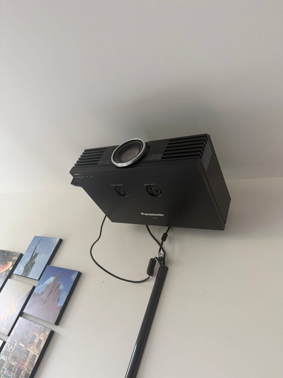 Panasonic Proiettori: Panasonic PT-AE4000 Full-HD-Heimkinobeamer – Usato da Zürich venduto da jowitte 1