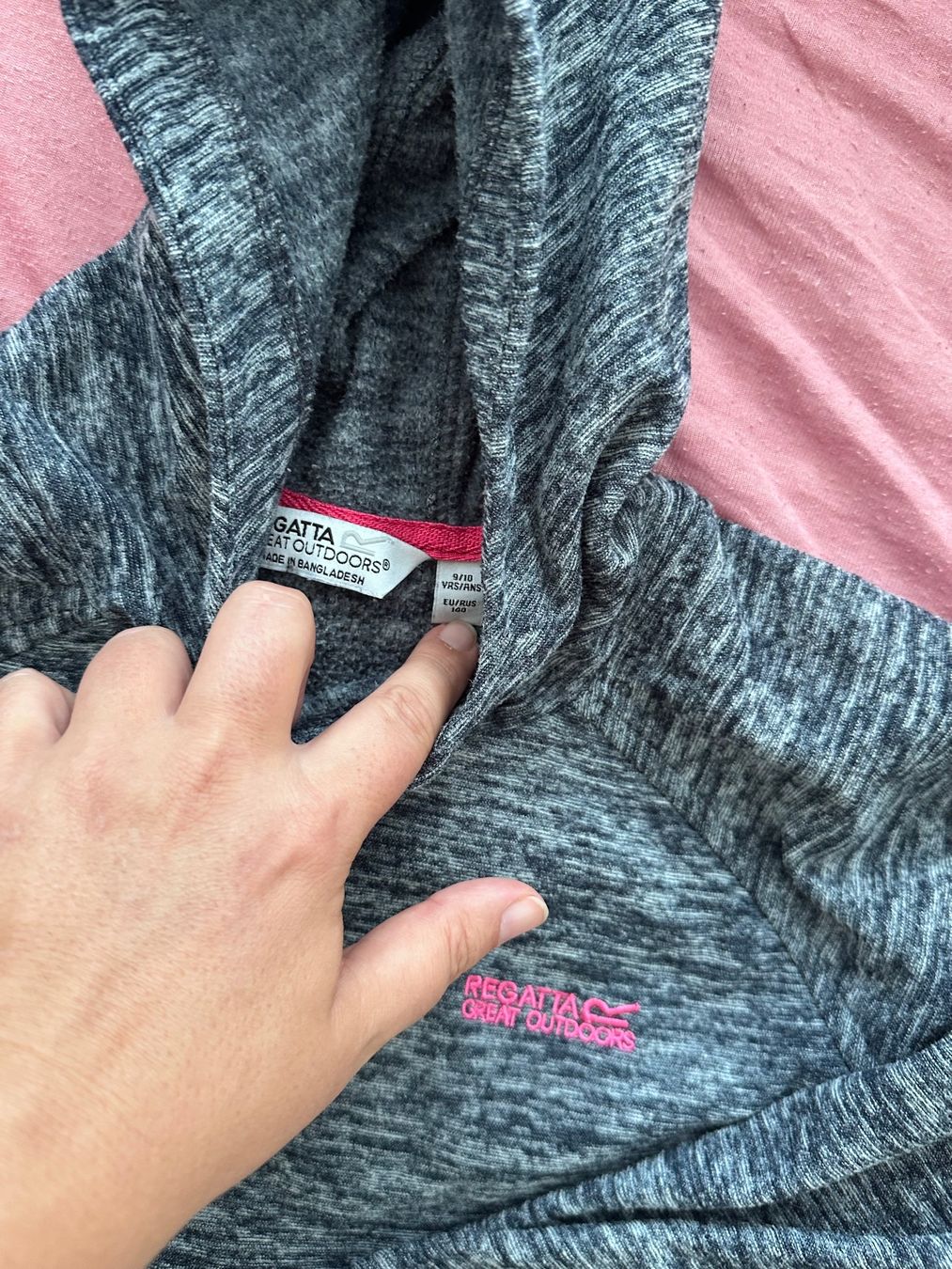 Maglioni & Felpe: Regatta Outdoor Hoodie – Usato da Dürrenroth venduto da tvy_bh56 2