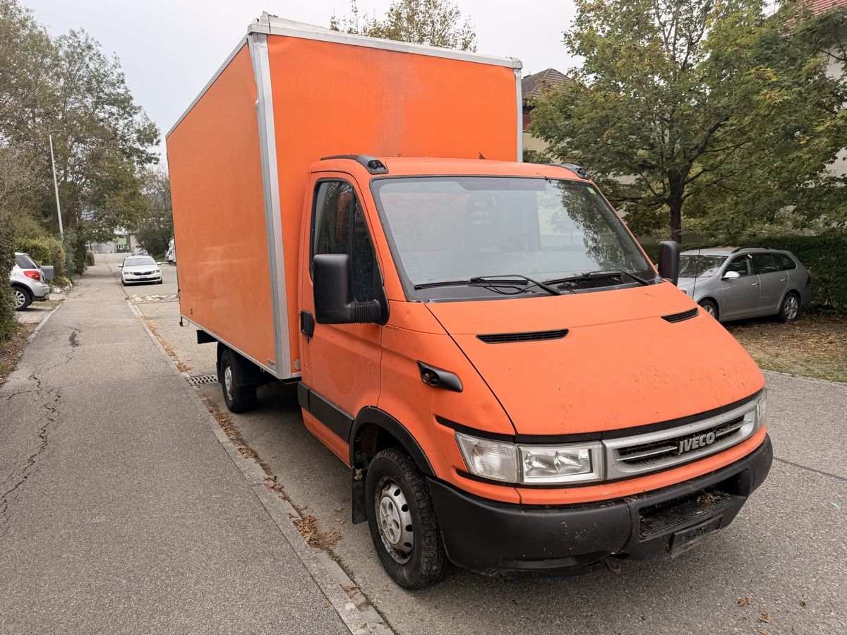 Iveco Véhicules utilitaires: Iveco 35 s12  hpi  – D'occasion à Roggwil BE par mun_hmx7 1