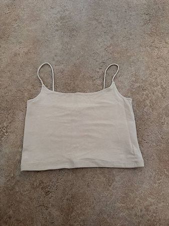 Beige croptop