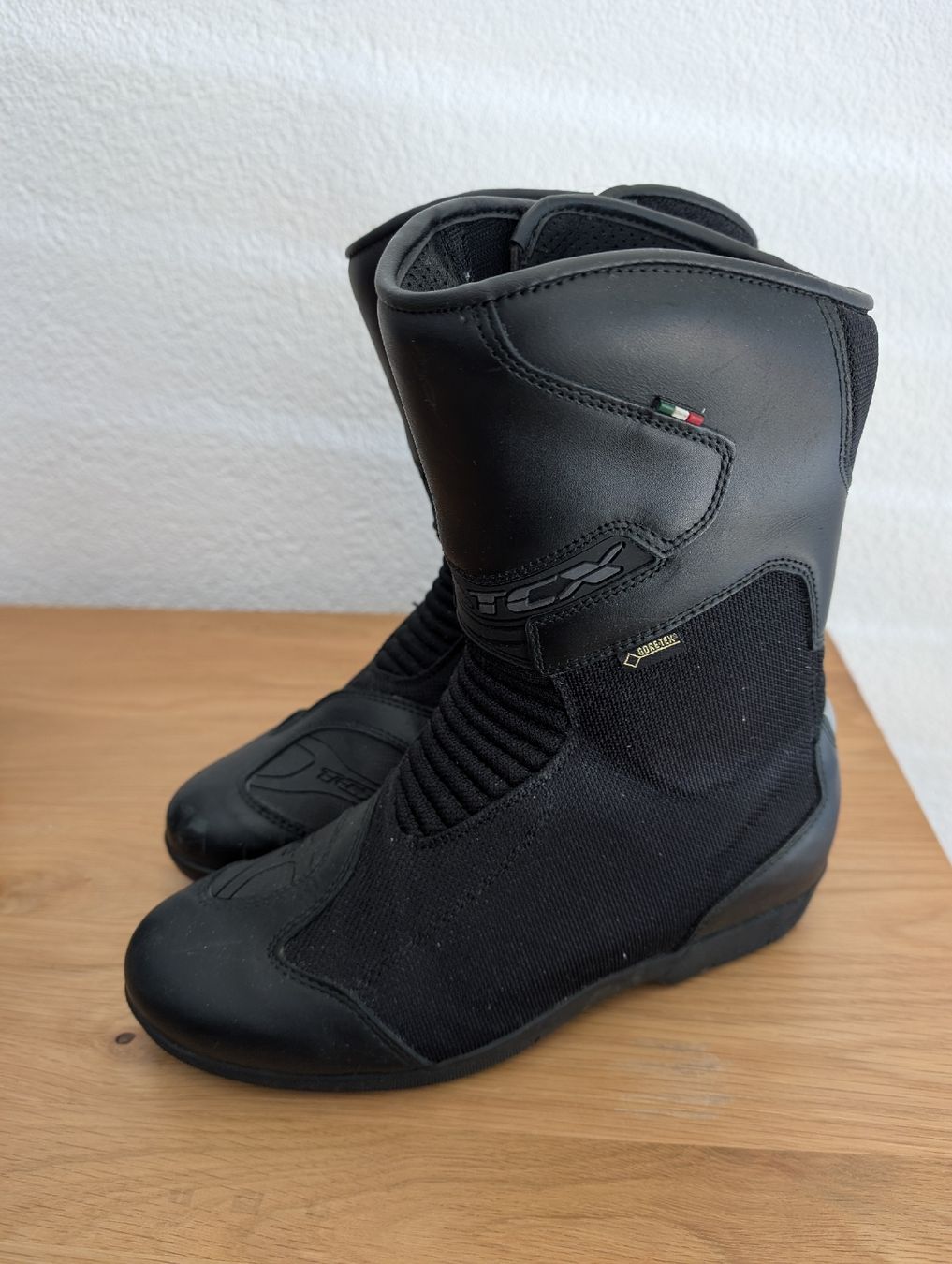 TCX Scarpe da donna: Motorradstiefel, Grösse 39 – Usato da Uster venduto da Patricia_Moor