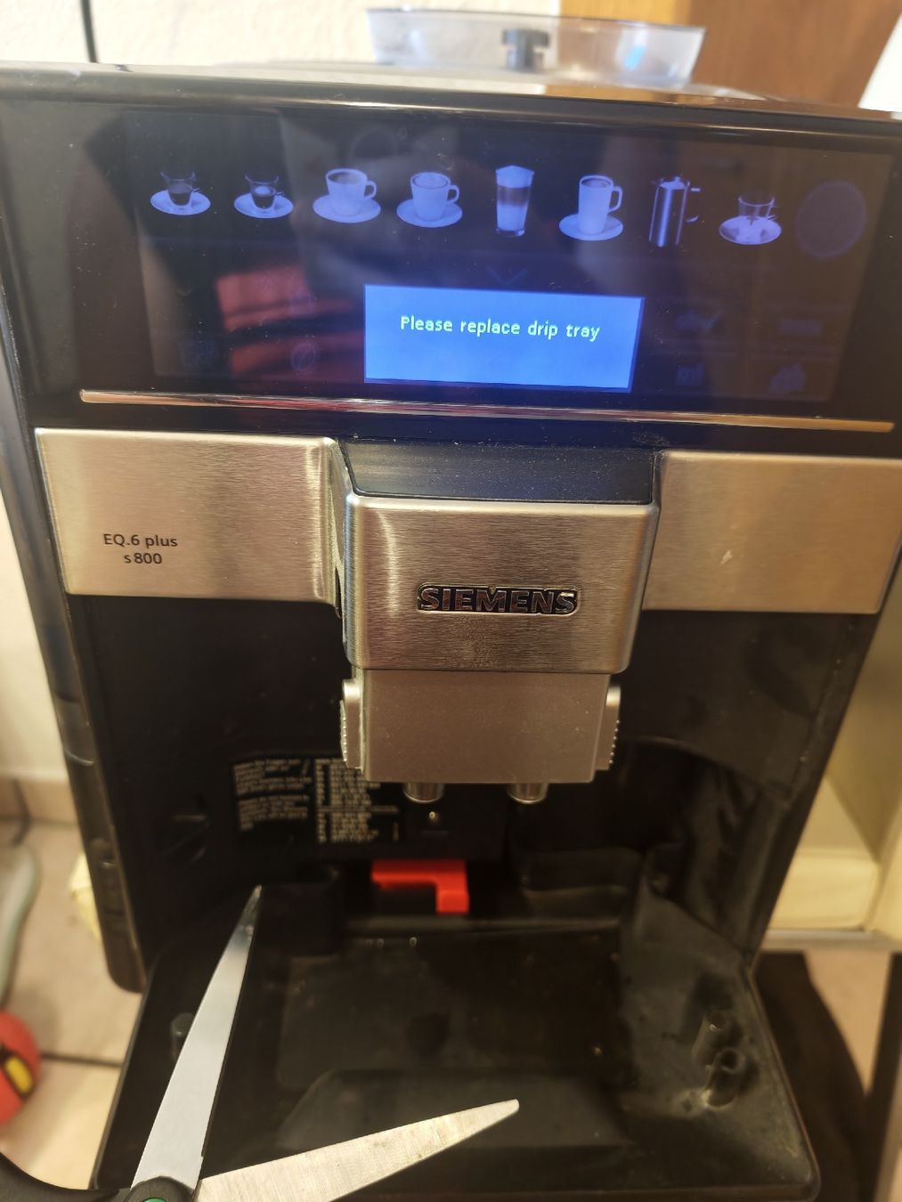 Siemens Kaffeemaschinen & Espressomaschinen: SIEMENS EQ6 PLUS S800 – Gebraucht aus Sarnen von Laut_musik 1