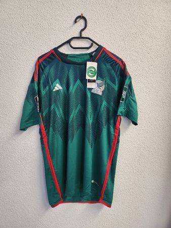 Mexiko Fussball WM 2022 Trikot mit Shorts Adidas Grösse LNeu