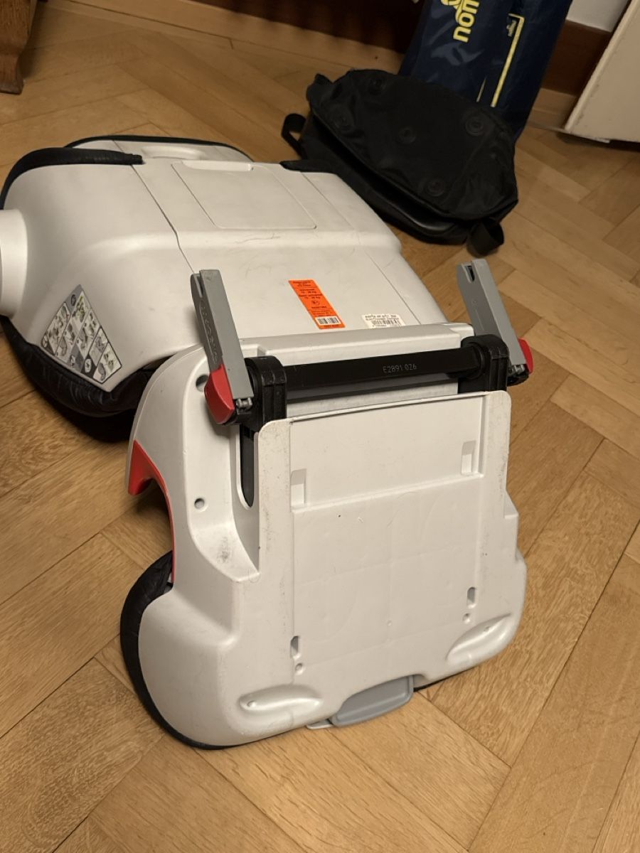 Britax Römer Seggiolini per auto: Römer Britax Kidfix - Kindersitz Isofix – Usato da Bern venduto da Rjabba 4