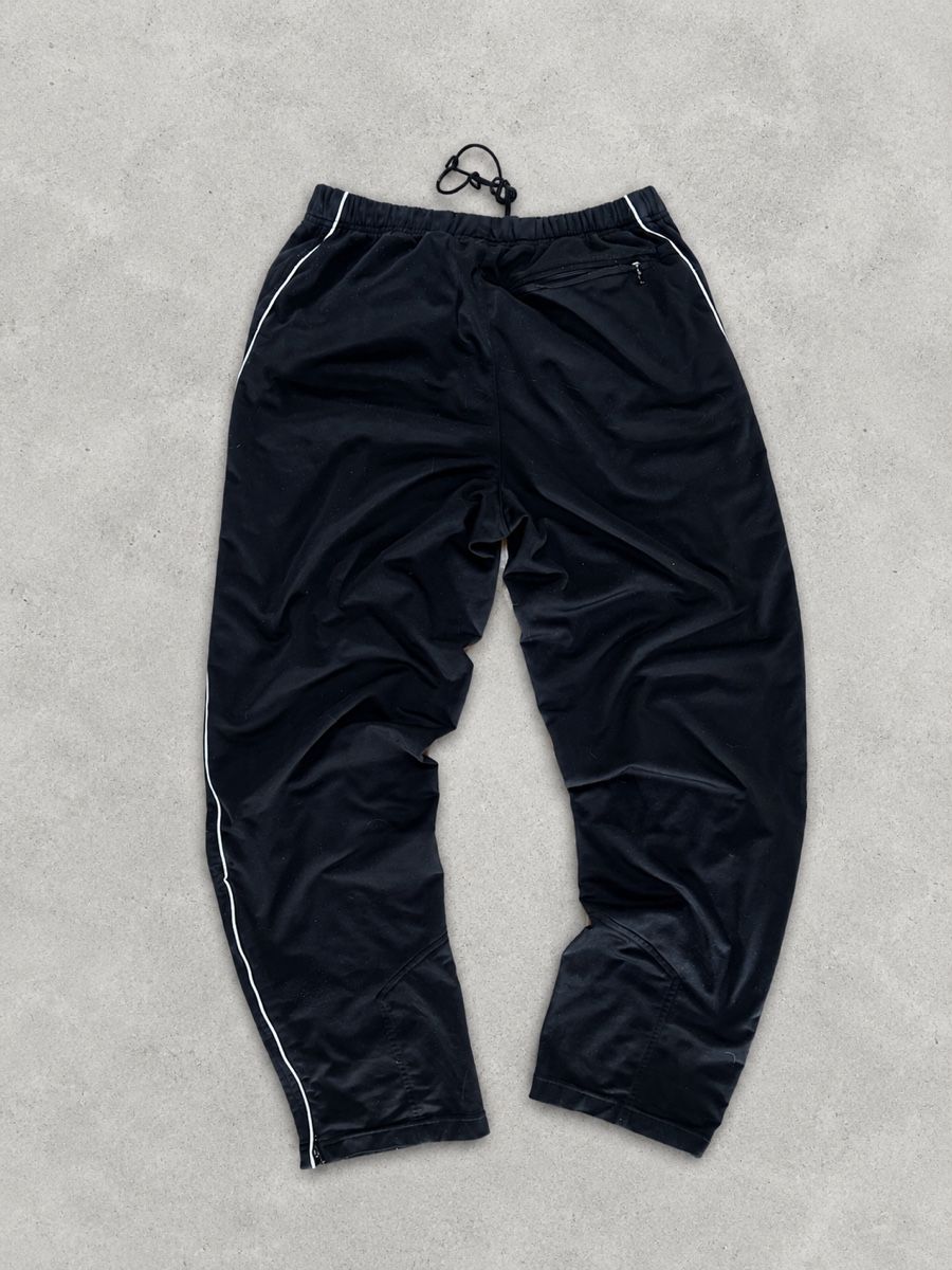 Nike Pantalons: Vintage Nike Trainerhose – D'occasion à Bern par 44RewornHunter 1